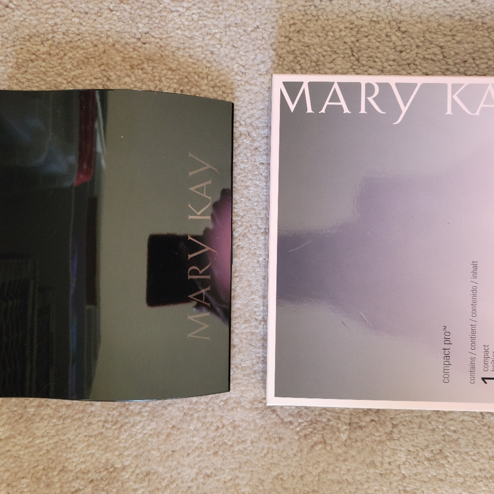 MaryKay compact pro